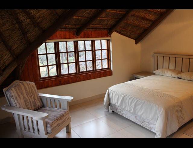 4 BEDROOM HOUSE FOR SALE IN LAKELAND ESTATE